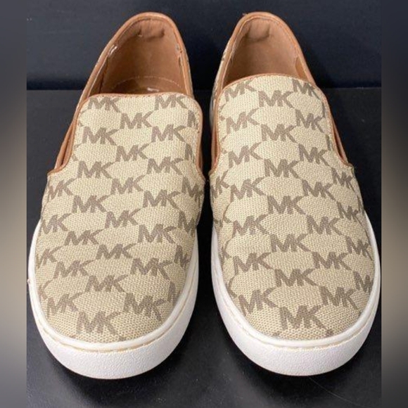 Michael Kors Keaton Slip-On MK Print Logo Shoes Size 6.5 MSRP $99 - Picture 3 of 9